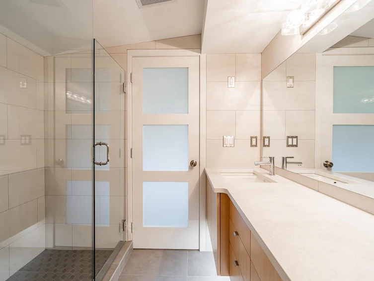 148 E Kings Road, North Vancouver, BC, V7N 1H5 - 15