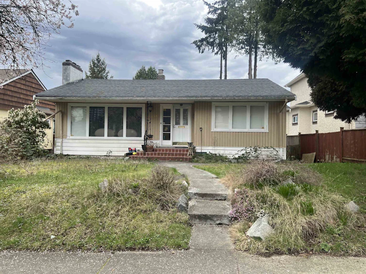 438 W 45th Avenue, Vancouver, BC, V5Y 2W6 - 2