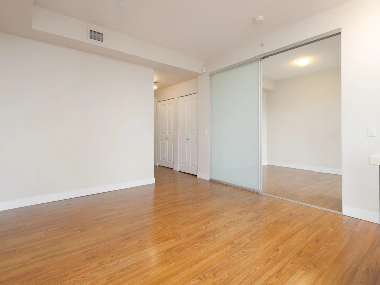 1605-1833 Crowe Street, Vancouver, BC, V5Y 0A2 - 16