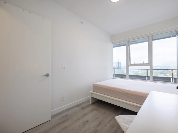 1211-10626 City Parkway, Surrey, BC, V3T 0S3 - 14
