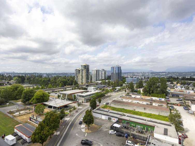 1211-10626 City Parkway, Surrey, BC, V3T 0S3 - 19