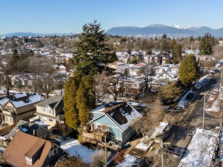 396 E 47th Avenue, Vancouver, BC, V5W 2B2 - 28