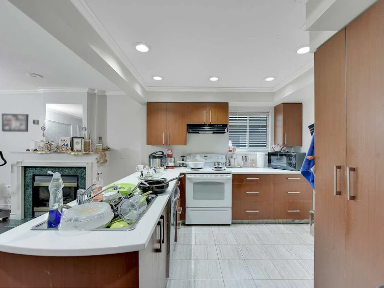 17161 57 Avenue, Surrey, BC, V3W 2V7 - 34