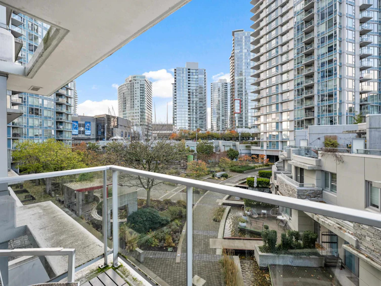 506-633 Abbott Street, Vancouver, BC, V6B 0J3 - 23