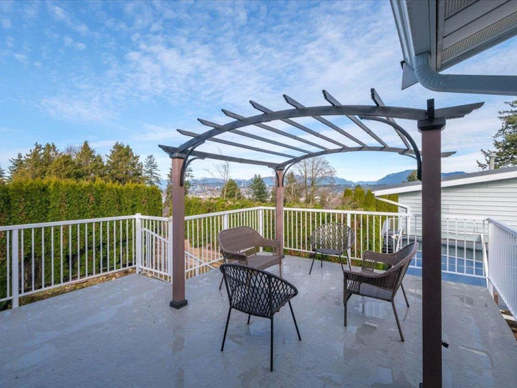 11235 Park Place, Surrey, BC, V3R 6N2 - 5