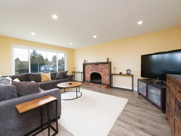 11235 Park Place, Surrey, BC, V3R 6N2 - 9