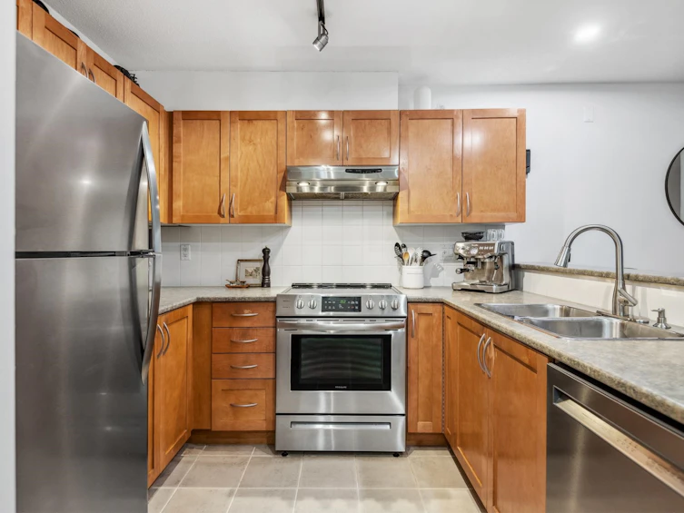 414-333 E 1st Street, North Vancouver, BC, V7L 4W9 - 10