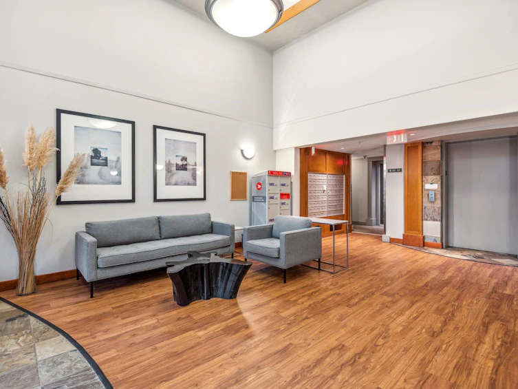 414-333 E 1st Street, North Vancouver, BC, V7L 4W9 - 21