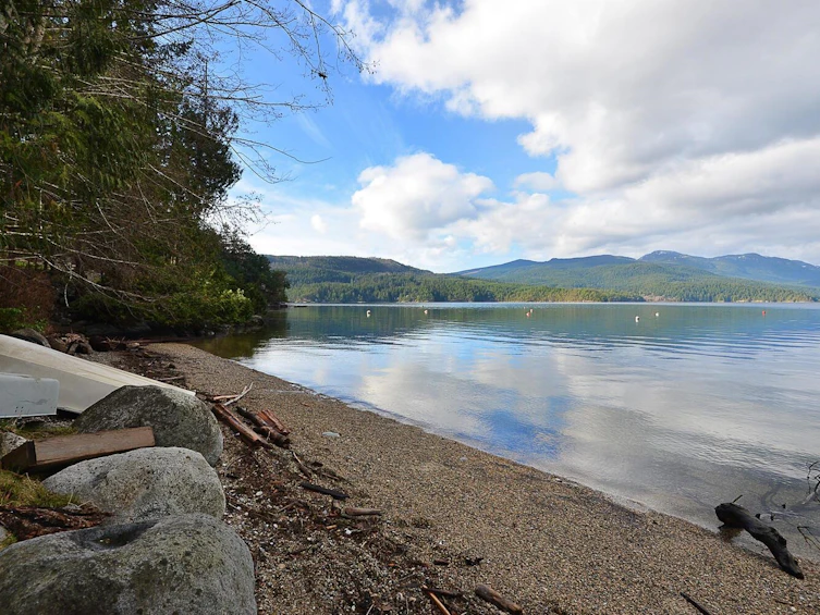 5943 Skookumchuk Road, Sechelt, BC, V7Z 0E1 - 36