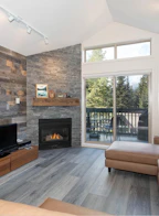 4 4890 Painted Cliff Road