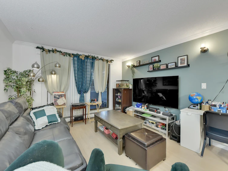 6-10698 151a Street, Surrey, BC, V3R 8T5 - 4