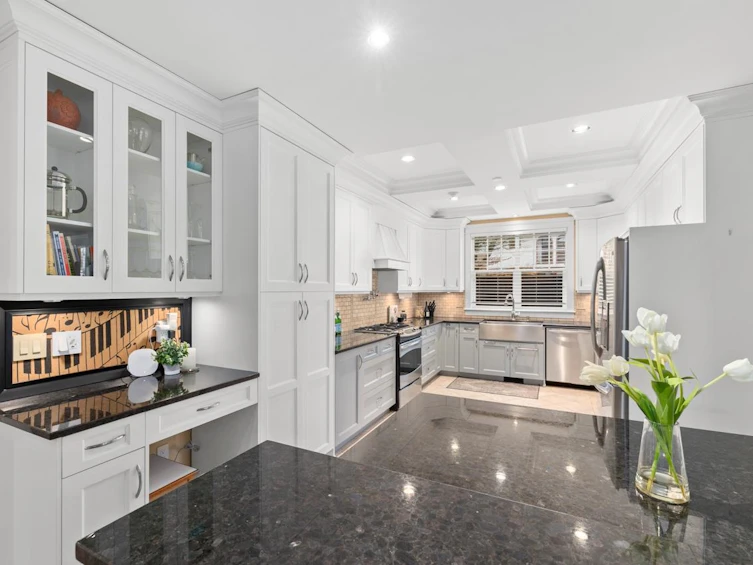 3228 E 45th Avenue, Vancouver, BC, V5R 3E3 - 12