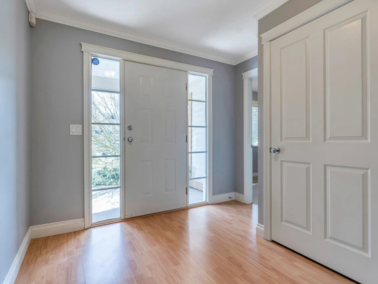 34473 Stoneleigh Avenue, Abbotsford, BC, V2S 8N4 - 34