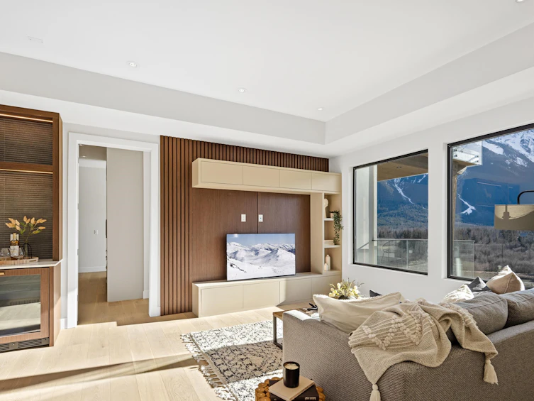 7679 Cerulean Drive, Pemberton, BC, V0N 2L3 - 11