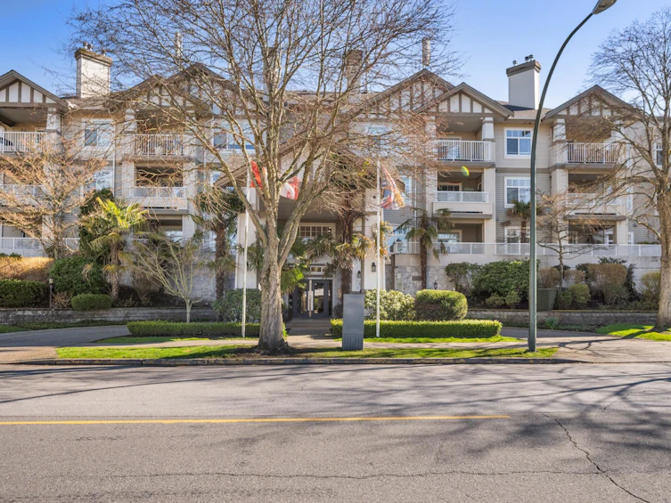 203-4770 52a Street, Delta, BC, V4K 5B5 - 5