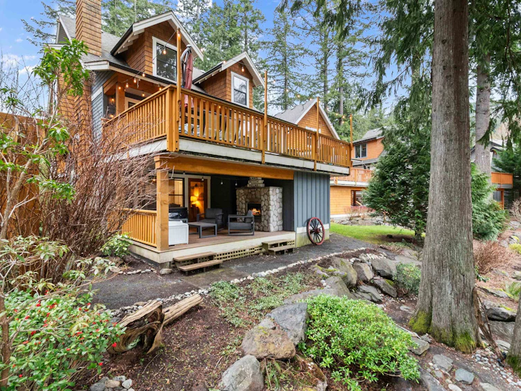 1744 Painted Willow Way, Cultus Lake, BC, V2R 0E1 - 2