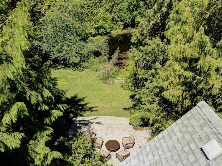 5487 Brooks Road, Halfmoon Bay, BC, V7Z 1G1 - 11