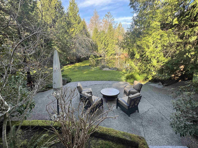 5487 Brooks Road, Halfmoon Bay, BC, V7Z 1G1 - 7