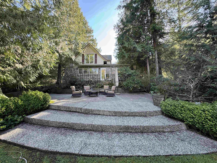5487 Brooks Road, Halfmoon Bay, BC, V7Z 1G1 - 6