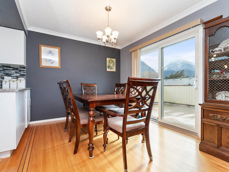 550 Coquihalla Street, Hope, BC, V0X 1L0 - 6