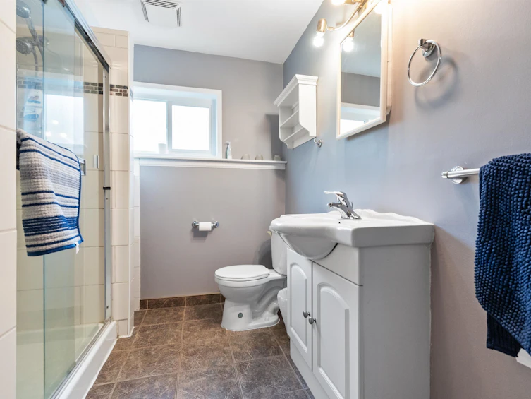 550 Coquihalla Street, Hope, BC, V0X 1L0 - 19