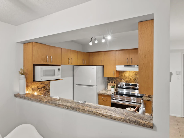 104-3168 Laurel Street, Vancouver, BC, V5Z 3T8 - 6