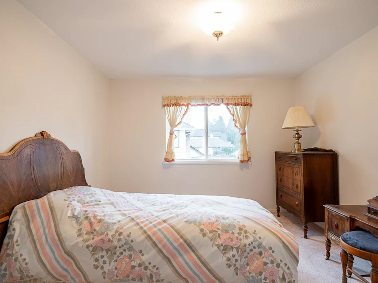 14476 18a Avenue, Surrey, BC, V4A 8S6 - 32