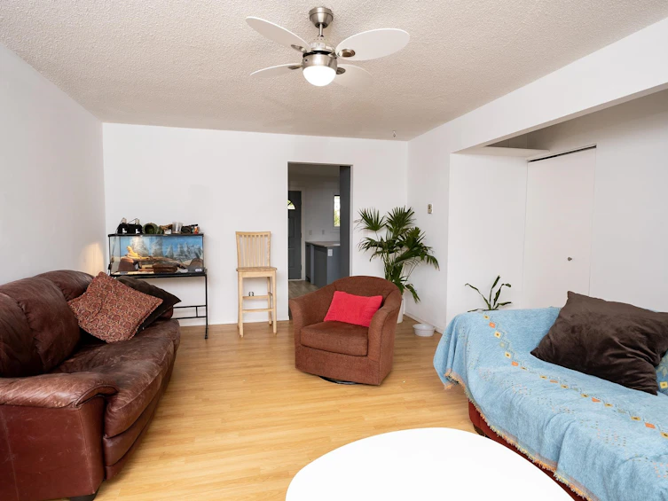 1-747 Hillcrest Road, Gibsons, BC, V0N 1V9 - 7