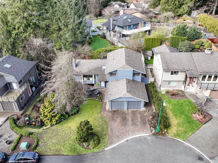 4131 Fircrest Place, North Vancouver, BC, V7K 3A2 - 37