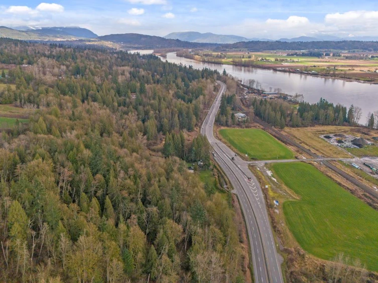 25655 Lougheed Highway, Maple Ridge, BC, V2W 1M3 - 17