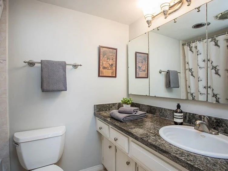 303-1575 Beach Avenue, Vancouver, BC, V6G 1Y5 - 15