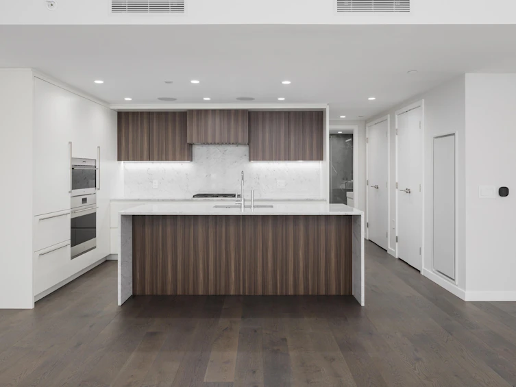 2206-7433 Cambie Street, Vancouver, BC, V6P 0J8 - 2