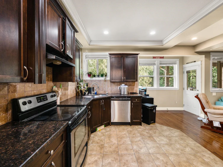 46260 Kermode Crescent, Chilliwack, BC, V2R 0C7 - 8