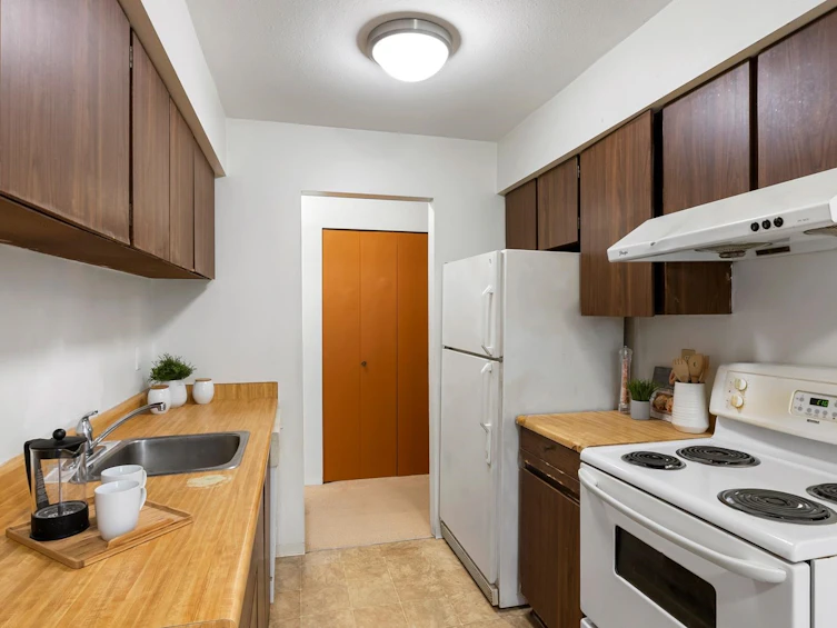 307-15238 100 Avenue, Surrey, BC, V3R 7T9 - 12