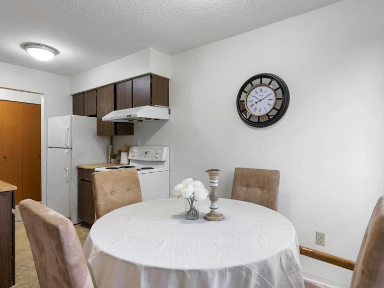 307-15238 100 Avenue, Surrey, BC, V3R 7T9 - 10