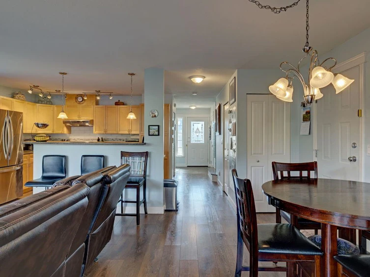 5687 Louise Way, Sechelt, BC, V7Z 0N5 - 7
