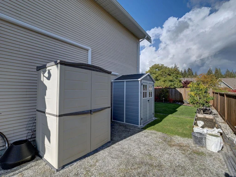 5687 Louise Way, Sechelt, BC, V7Z 0N5 - 32