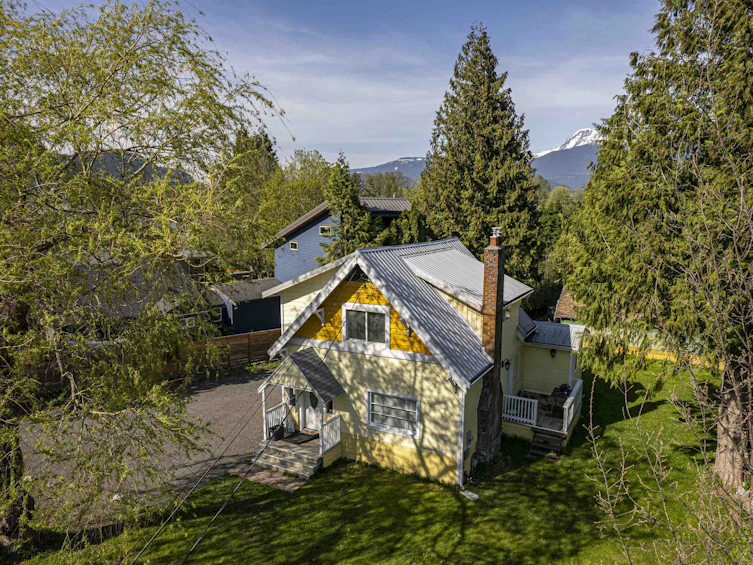 38738 Buckley Avenue, Squamish, BC, V8B 0E8