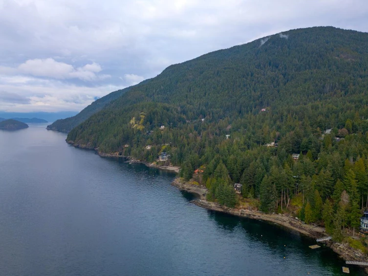 908 Clipper Place, Bowen Island, BC, V0N 1G2 - 20