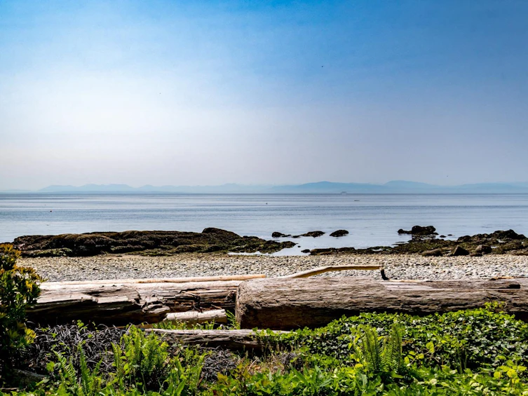 3581 Beach Avenue, Roberts Creek, BC, V0N 2W2 - 35