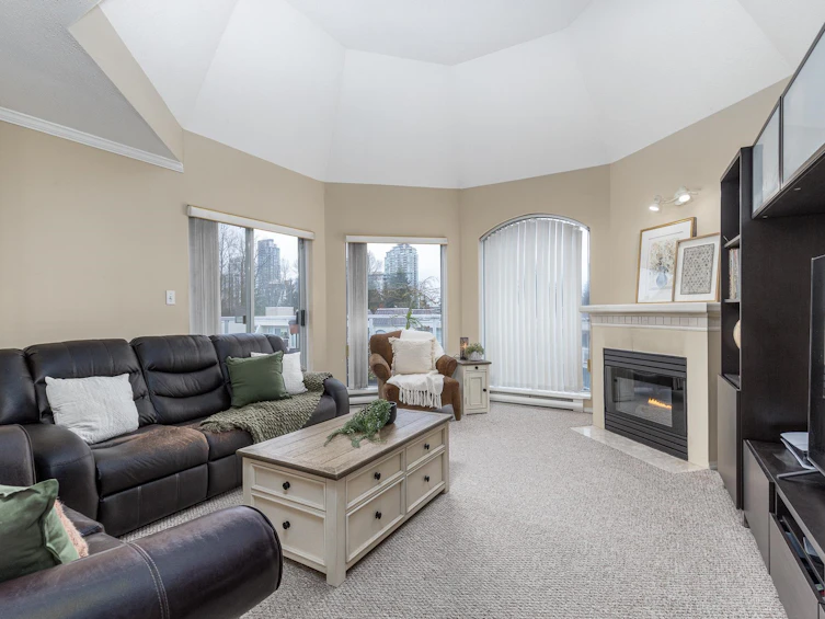 418-1220 Lasalle Place, Coquitlam, BC, V3B 7L6 - 3