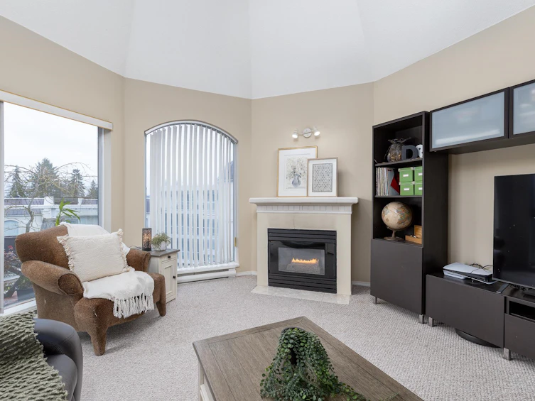 418-1220 Lasalle Place, Coquitlam, BC, V3B 7L6 - 4