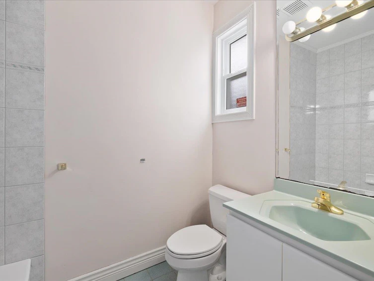5631 Colville Road, Richmond, BC, V7C 3E9 - 24