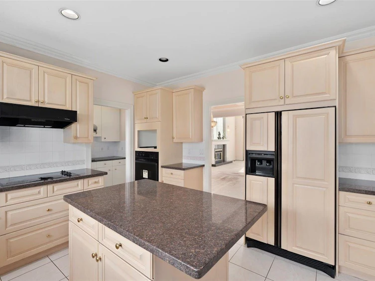 5631 Colville Road, Richmond, BC, V7C 3E9 - 15