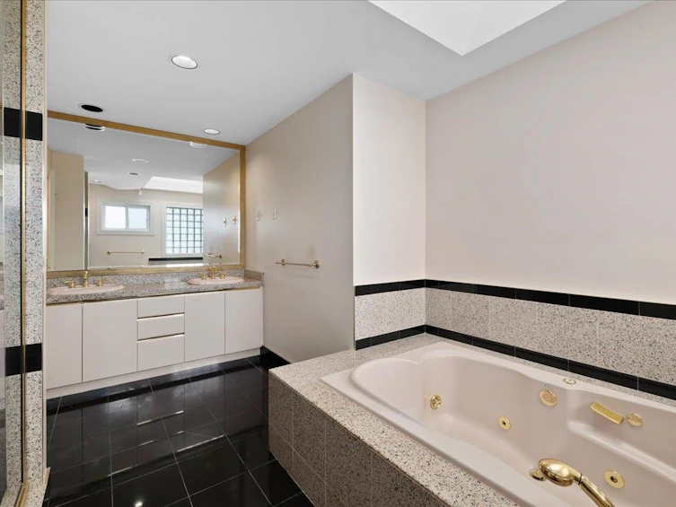 5631 Colville Road, Richmond, BC, V7C 3E9 - 29