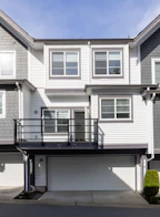 6 6767 196th Street