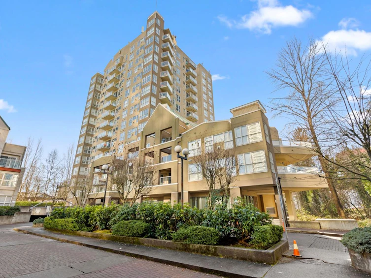 603-9830 Whalley Boulevard, Surrey, BC, V3T 5S7 - 2