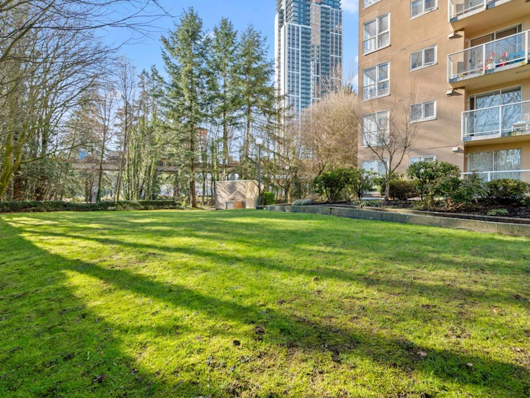 603-9830 Whalley Boulevard, Surrey, BC, V3T 5S7 - 18