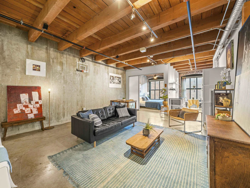 205 - 55 E Cordova Street, Vancouver BC V6A 0A5