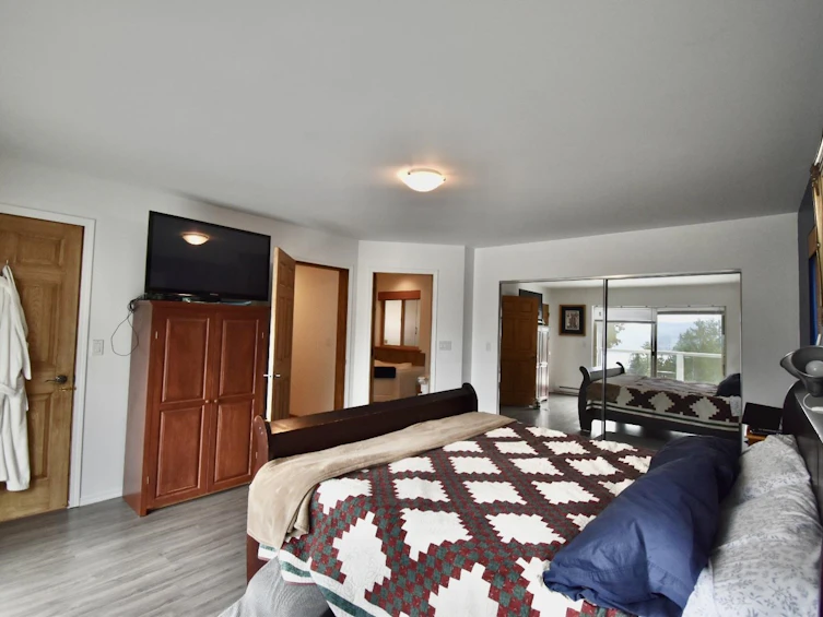 7553 Todd Road, Sechelt, BC, V7Z 0C6 - 13
